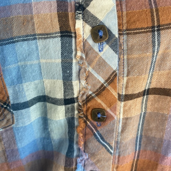 Free People We The Free Plaid Shirt Size Medium Button Down Lightweight - Picture 8 of 8